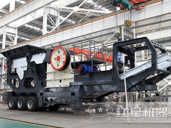 汽車車載移動碎石機 汽車車載移動碎石機