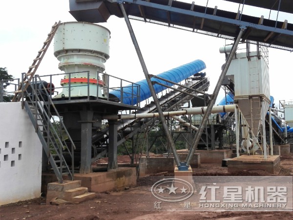 江西干法機(jī)制砂生產(chǎn)線現(xiàn)場(chǎng)1 江西干法機(jī)制砂生產(chǎn)線現(xiàn)場(chǎng)1