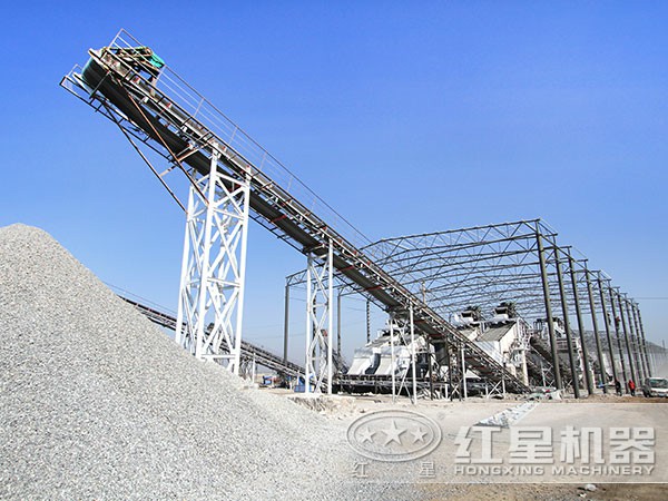 配1520反擊破和給料機石子生產線現場 配1520反擊破和給料機石子生產線現場