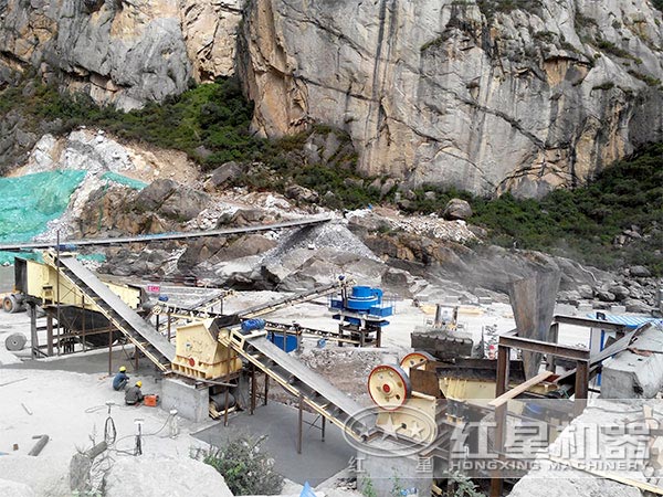 經(jīng)典型石英砂制砂生產線 經(jīng)典型石英砂制砂生產線