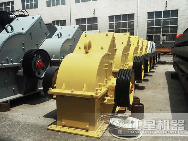 小型錘式制沙機(jī) 小型錘式制沙機(jī)