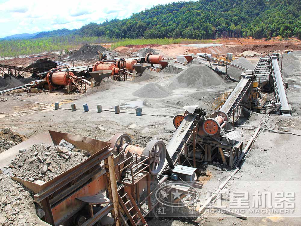 濕式球磨機環(huán)保工作現(xiàn)場 濕式球磨機環(huán)保工作現(xiàn)場