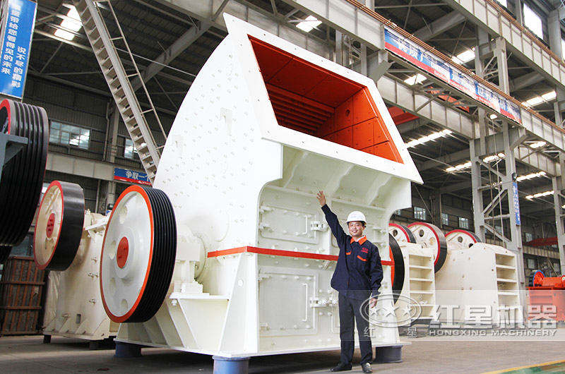 重錘式礦石粉碎機,型號齊全,產(chǎn)量高 重錘式礦石粉碎機,型號齊全,產(chǎn)量高