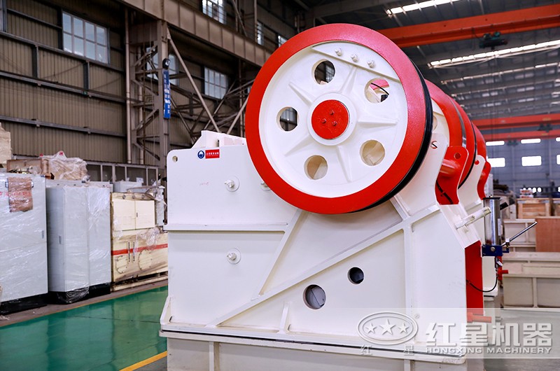 細(xì)碎顎式破碎機(jī)用于石子二級破碎 細(xì)碎顎式破碎機(jī)用于石子二級破碎