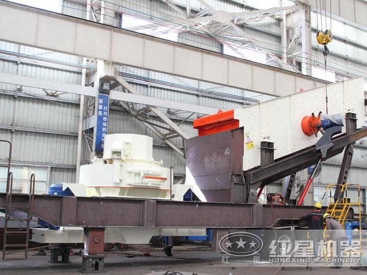 車載移動制砂篩分一體機套上車頭就能直接行走 車載移動制砂篩分一體機套上車頭就能直接行走