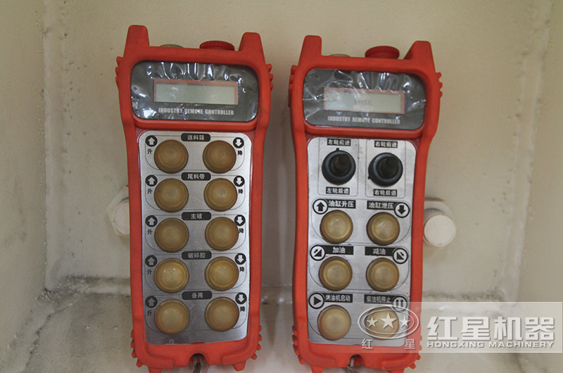 遙控操作行走,大型環保車載移動磕石機高度智能化