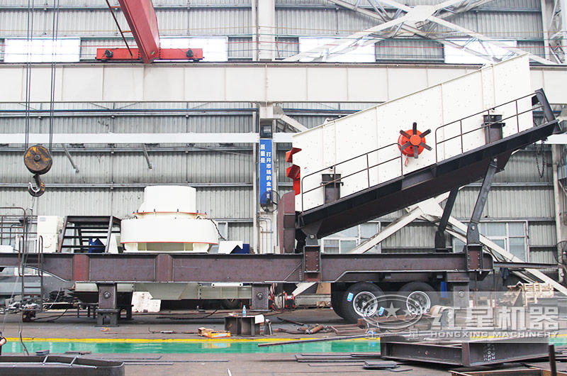 移動(dòng)式粗砂粉碎機(jī)可隨時(shí)移動(dòng) 移動(dòng)式粗砂粉碎機(jī)可隨時(shí)移動(dòng)