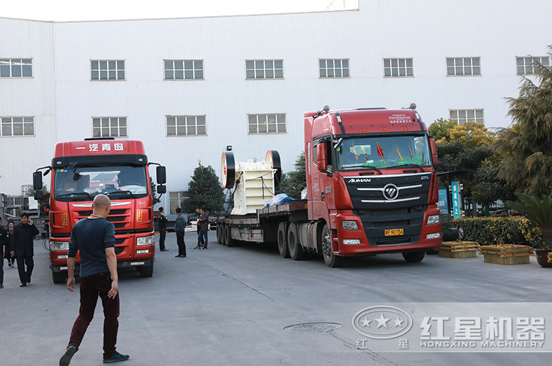 整套磕石頭機器發(fā)貨中 整套磕石頭機器發(fā)貨中