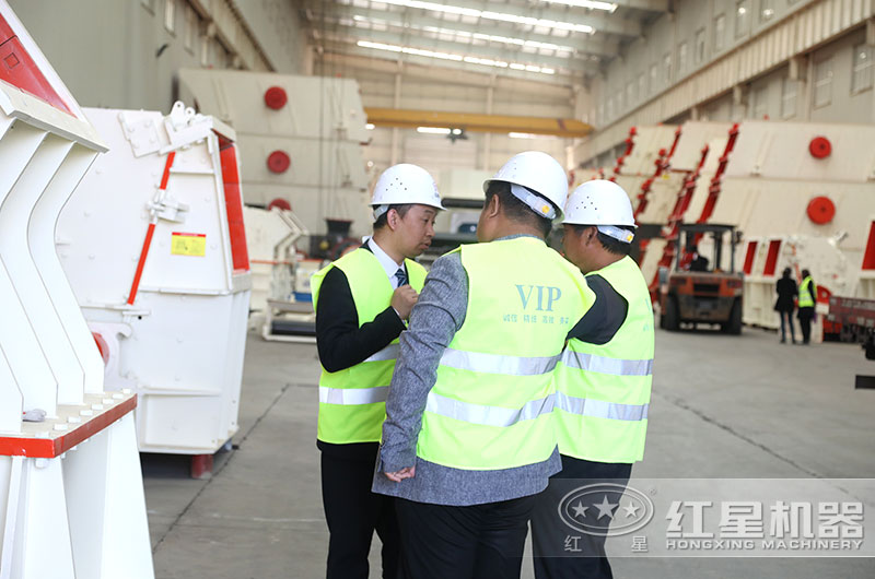 錘破機客戶來廠參觀 錘破機客戶來廠參觀