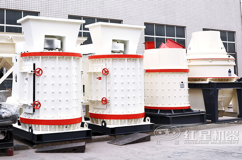 復(fù)合式破碎機投資小、粉塵少 復(fù)合式破碎機投資小、粉塵少