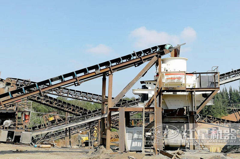 小型制砂機生產現場,第二季度開始盈利 小型制砂機生產現場,第二季度開始盈利