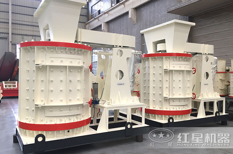 新型立式破碎機設備圖片 新型立式破碎機設備圖片