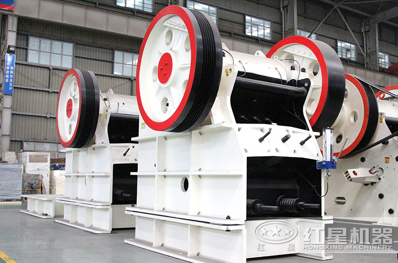 顎式破碎機圖片 顎式破碎機圖片