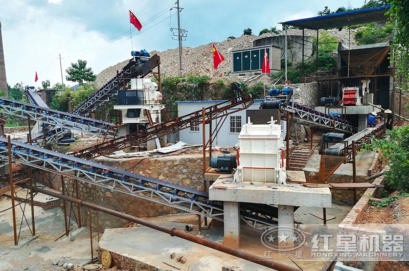 專業(yè)機(jī)制砂生產(chǎn)線現(xiàn)場 專業(yè)機(jī)制砂生產(chǎn)線現(xiàn)場