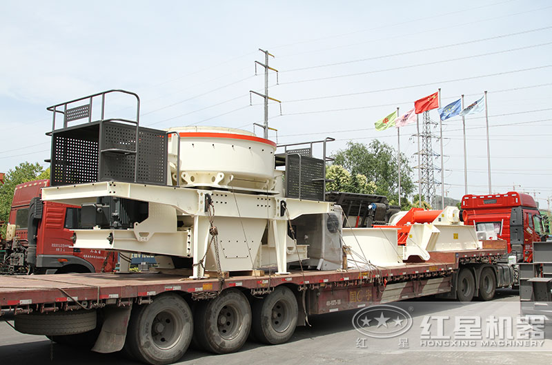 沖擊破碎機(jī)設(shè)備發(fā)貨 沖擊破碎機(jī)設(shè)備發(fā)貨