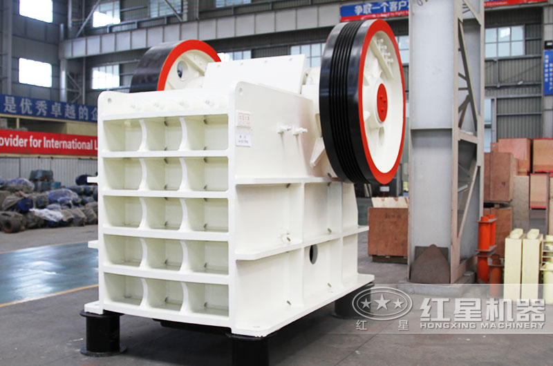 鄂式破碎機(jī) 鄂式破碎機(jī)