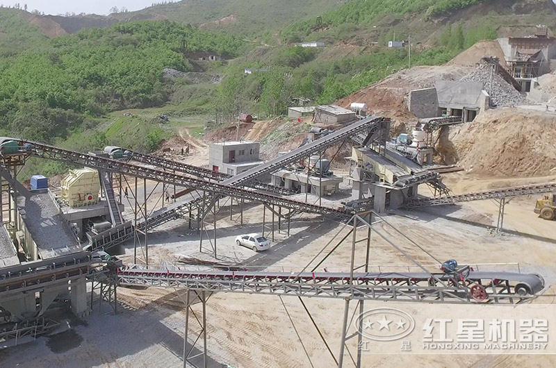 福建花崗巖破碎現(xiàn)場(chǎng) 福建花崗巖破碎現(xiàn)場(chǎng)